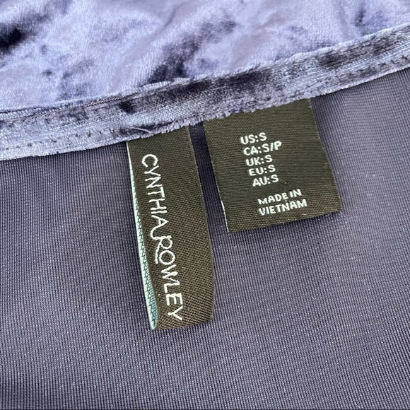 CYNTHIA rowley blue crushed velvet sleeveless top size size small - Picture 3 of 6